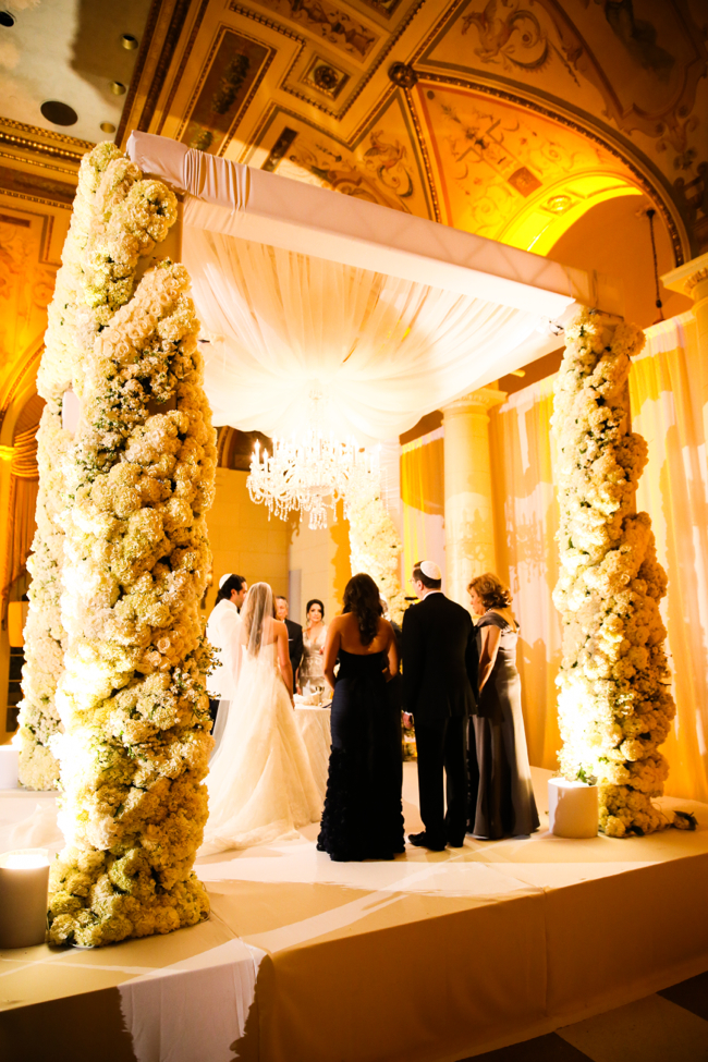sara-renee-events-chuppah-luxury-chandelier-the-breakers-ceremony-always-flowers-miami-sylvia-weinstock-wed-on-canvas