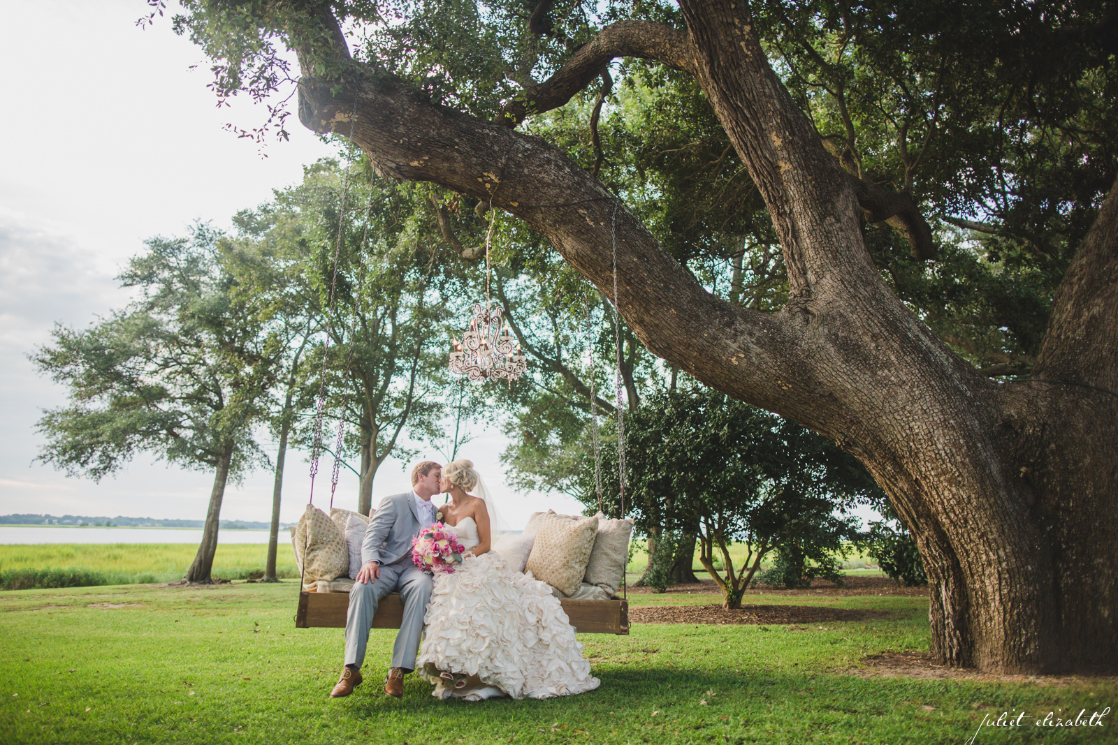 charleston-wedding-at-lowndes-grove-plantation