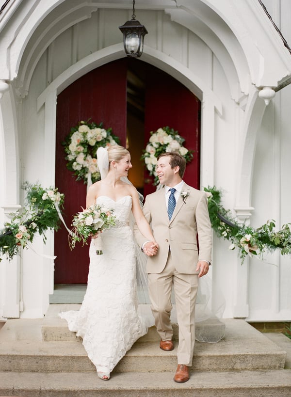 Here is the exact moment Hannah commissioned Ben to capture for her and Evan's live wedding painting.  We teamed up with Almond Leaf Studios to be sure we had the perfect shot of them exiting the Chapel!