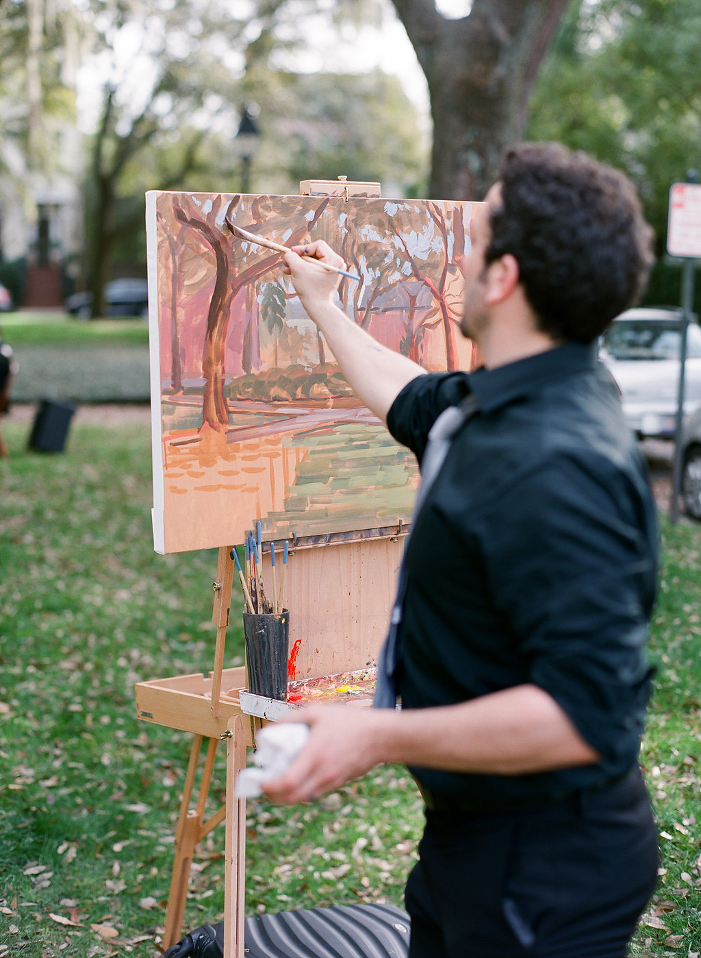 Live Wedding Painter, Ben Keys, capturing Savannah wedding ceremony at Pulaski Square.