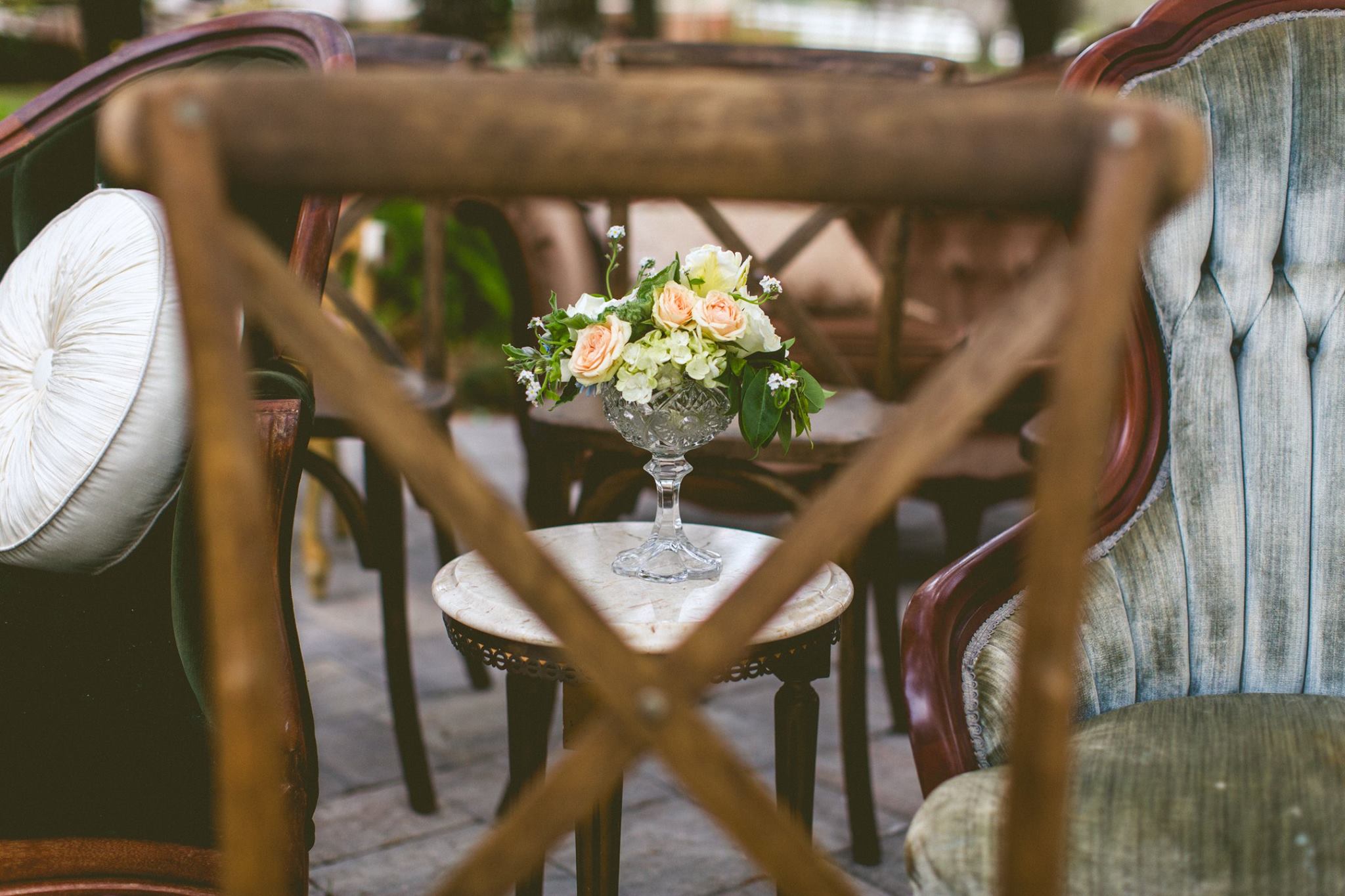 vintage-mix-and-match-wedding-ceremony-chairs