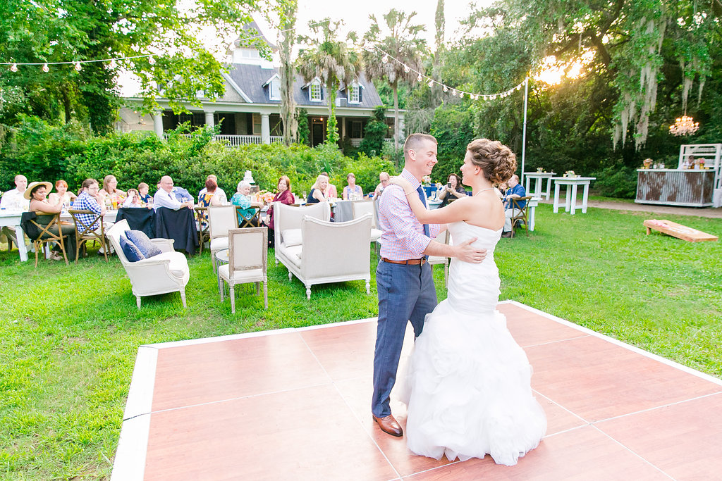 the-veranda-charleston-wedding-first-dance