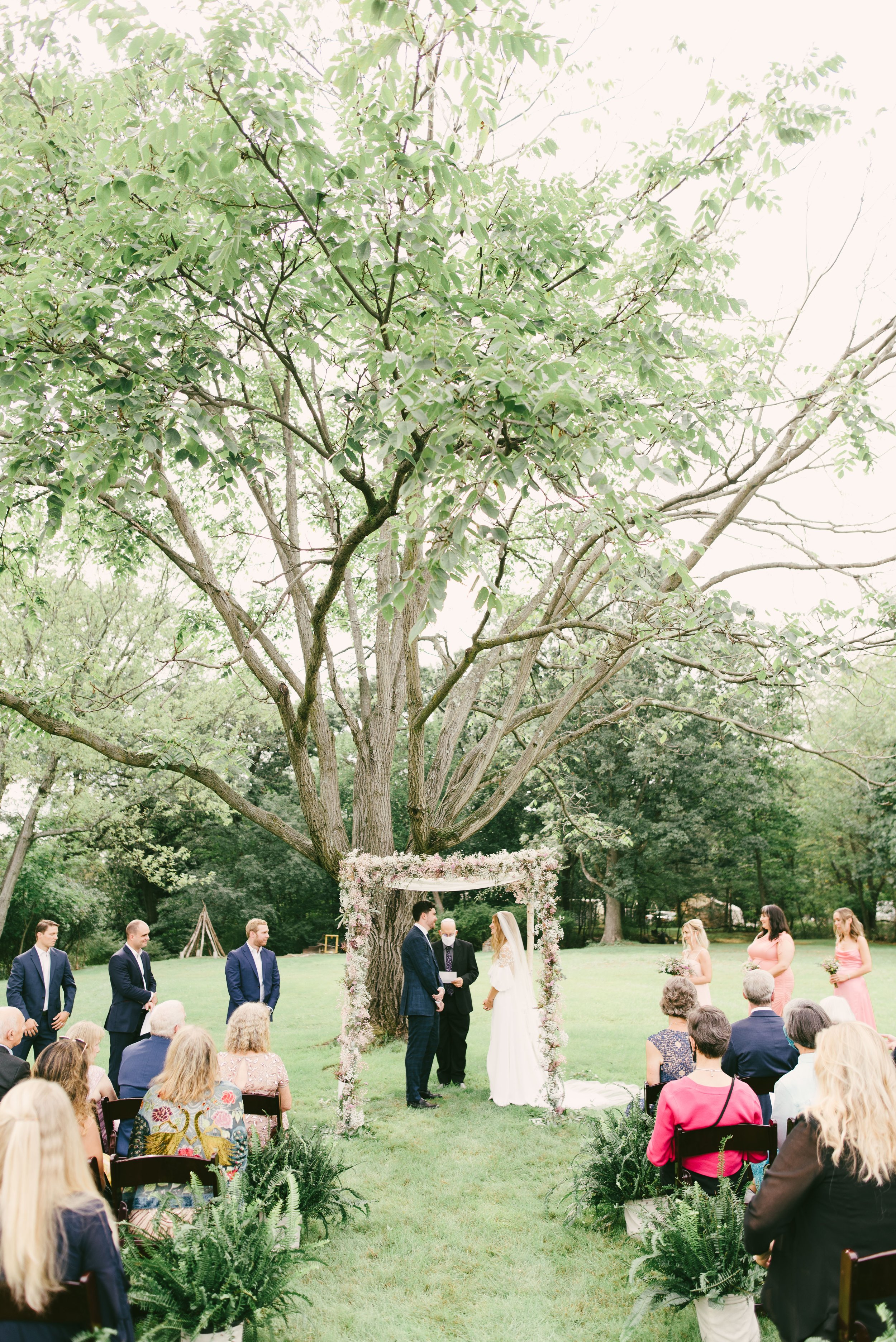 backyard wedding inspiration-22.jpg
