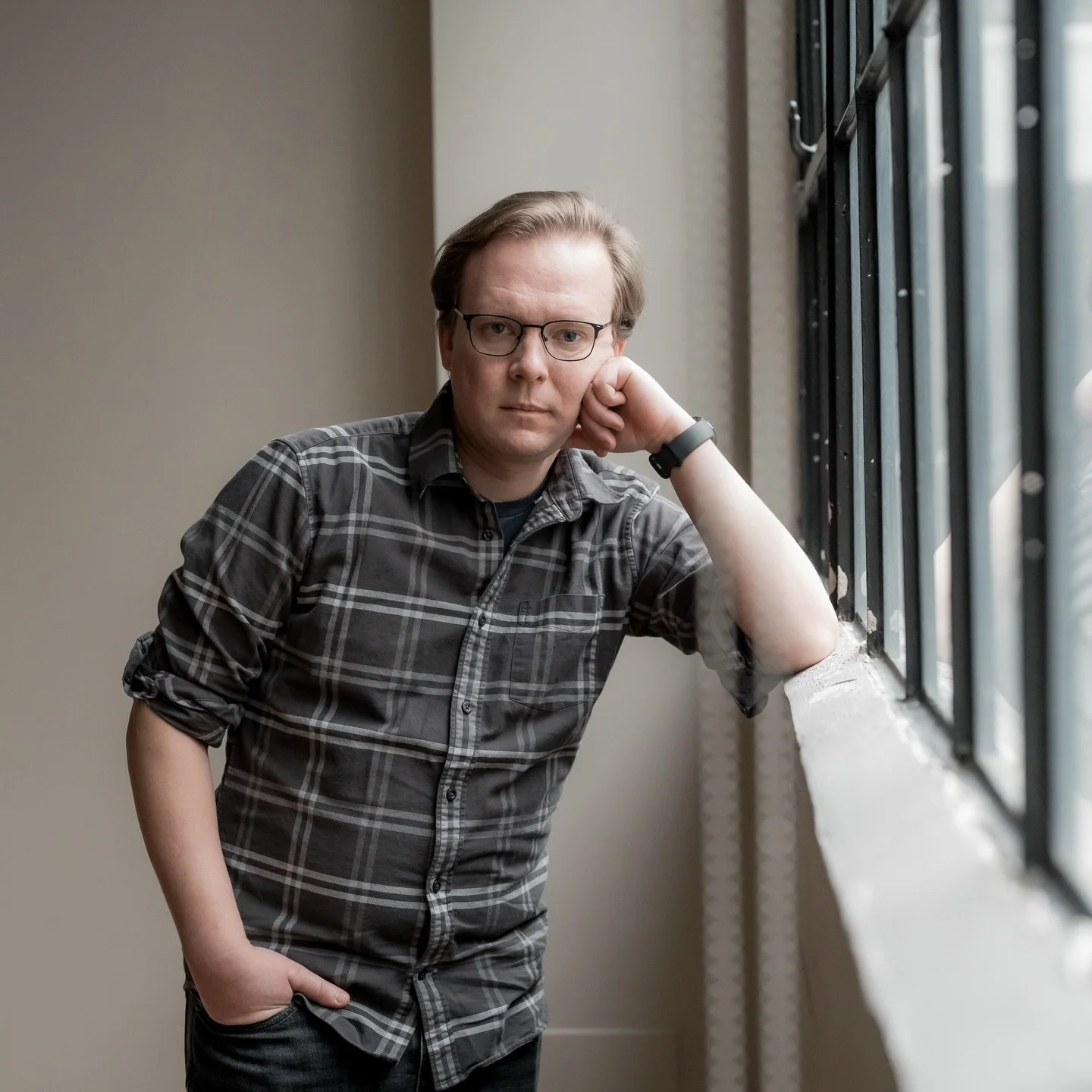 Tuesday vibes in January. 😎❄️ #winter #carlyjaraphotography #headshotphotographer #westchesterheadshotphotographer #newyorkheadshotphotographer