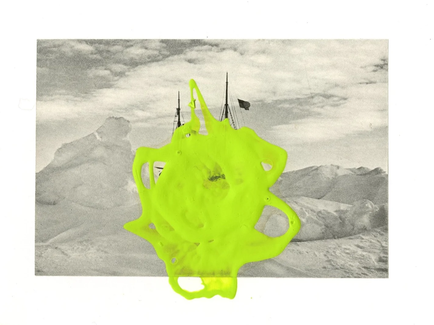 green splatter on boat043.jpg