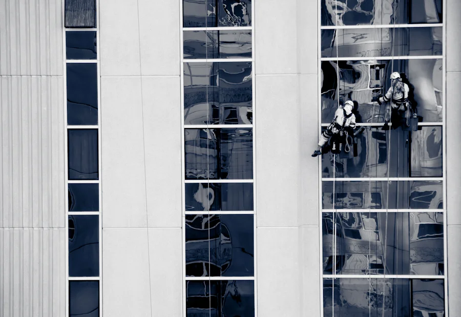 window washers in high-rise.jpg