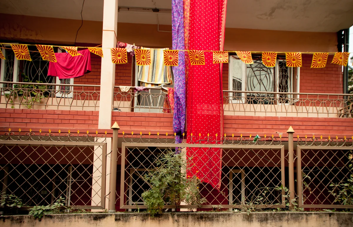 windows with sari drying in balcony.jpg