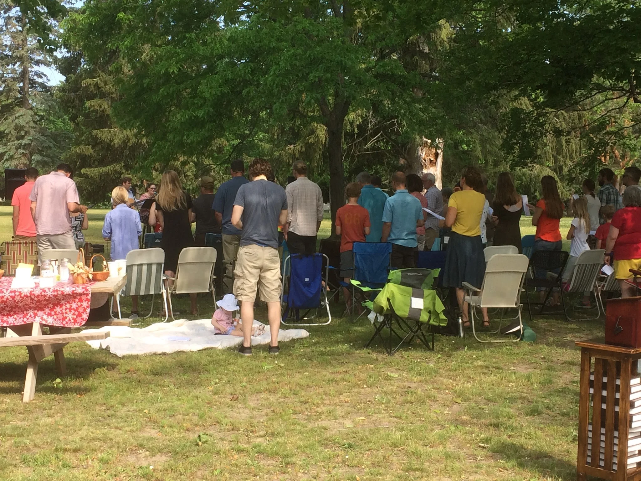 Worship on the Lawn