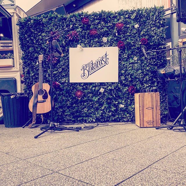 We had an awesome time performing for @thebotanistuk pop up bar in Cheltenham! Thanks for having us! A massive thanks to @genremusic for having us perform!