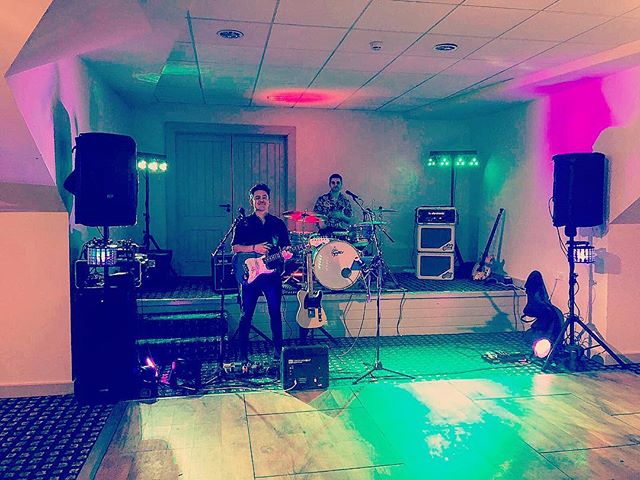 Big ol’ drums riser for @maxmaxwellmusic this evening!