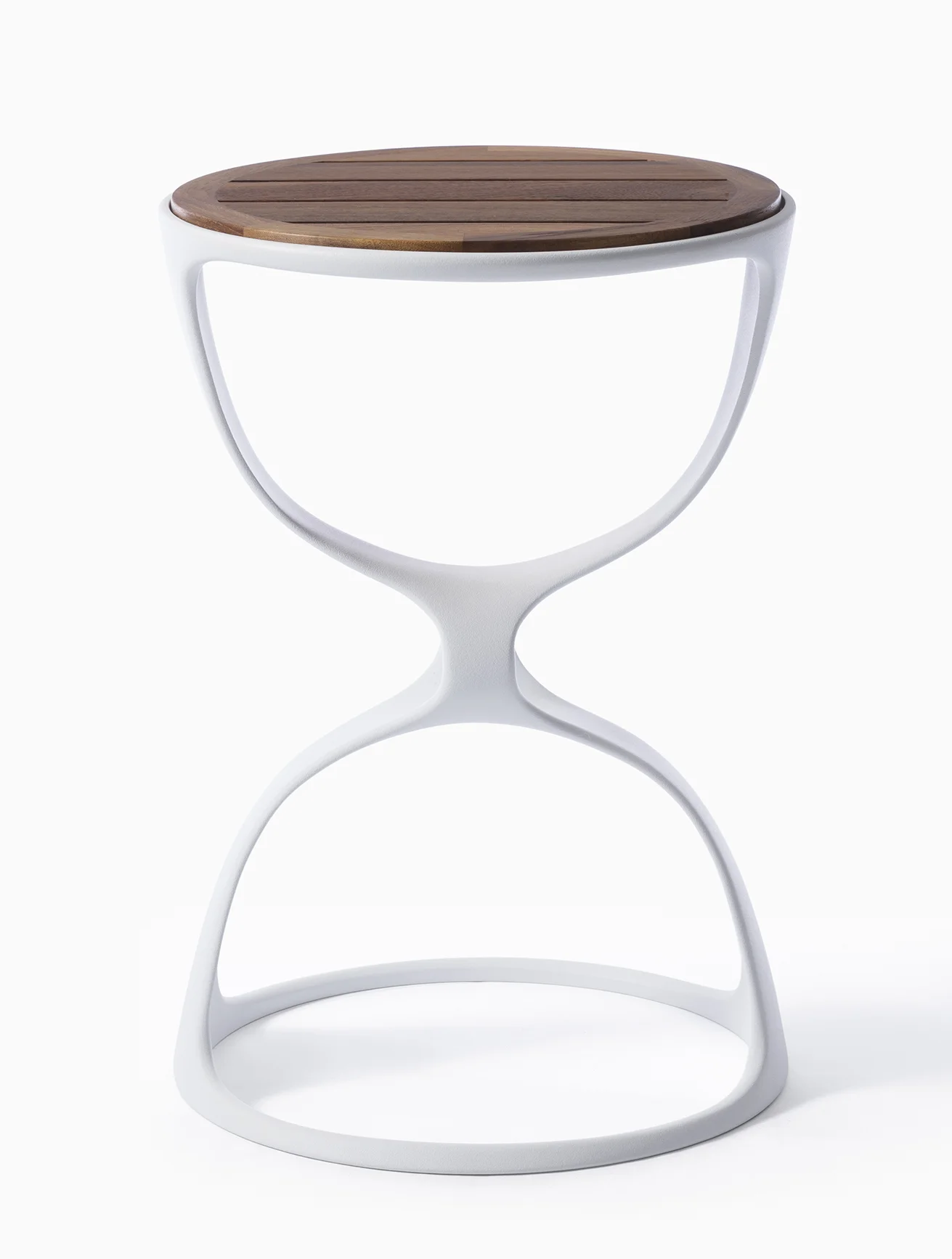 Transcend Table_SS_01.jpg