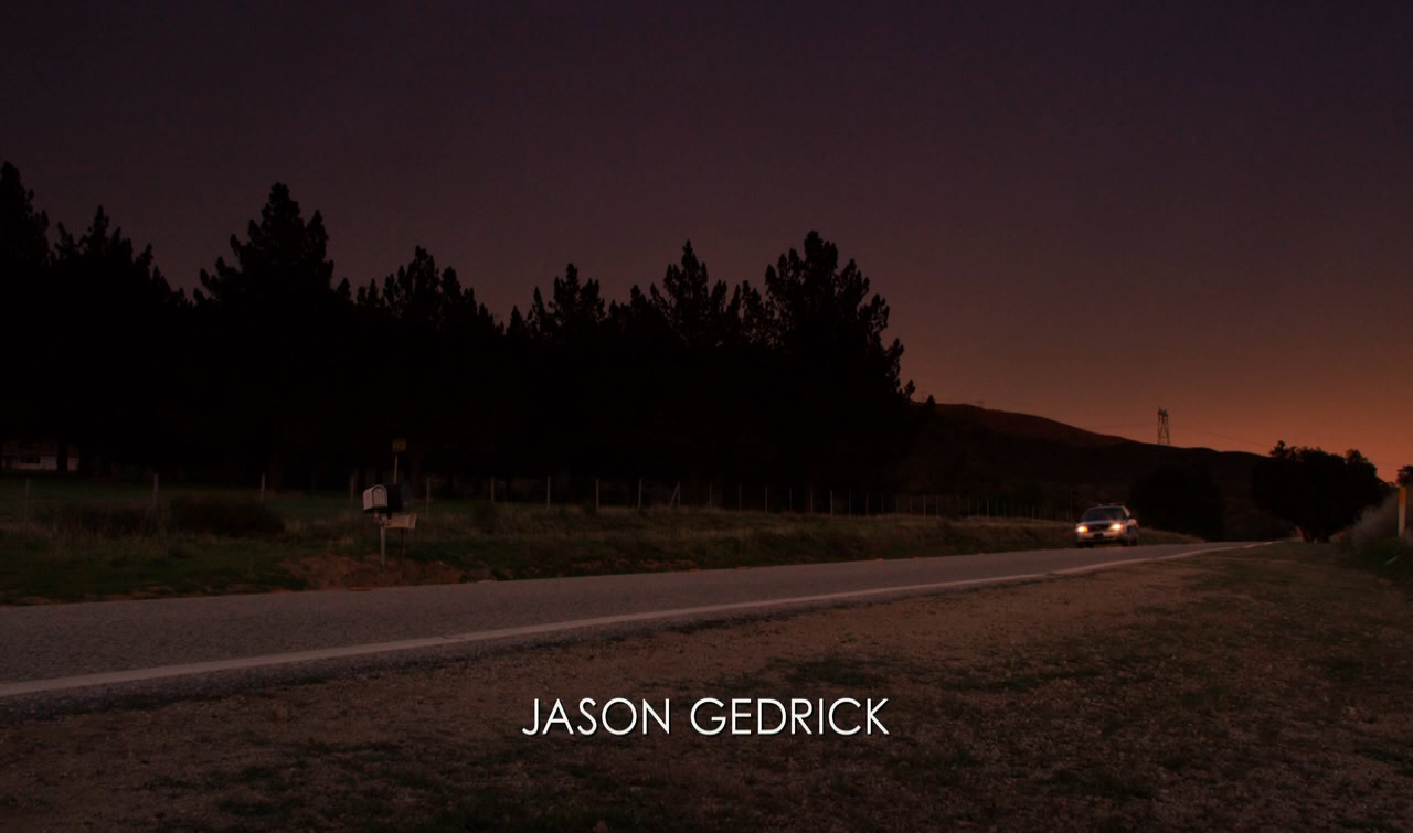 Justified s06e13 Driving Plates 01.png