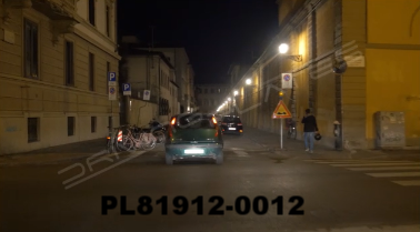 Vimeo clip HD & 4k Driving Plates Florence, Italy PL81912-0012