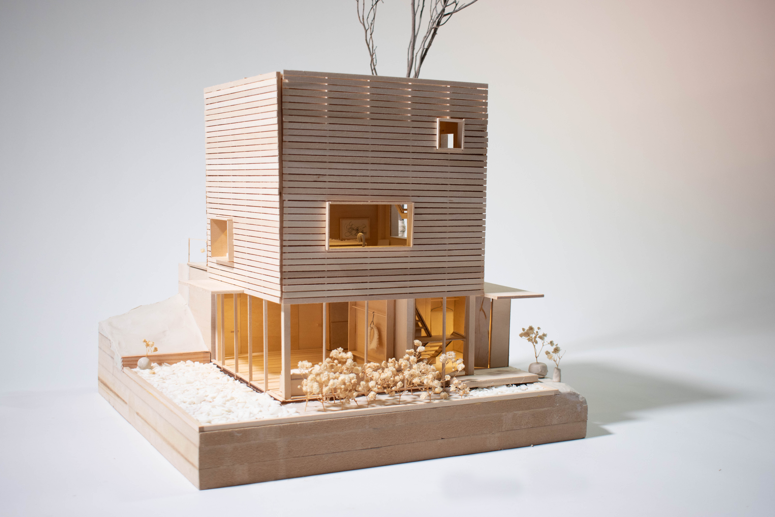 BUILDING PROJECT_THE LANTERN_model photo_anker_nguyen.png