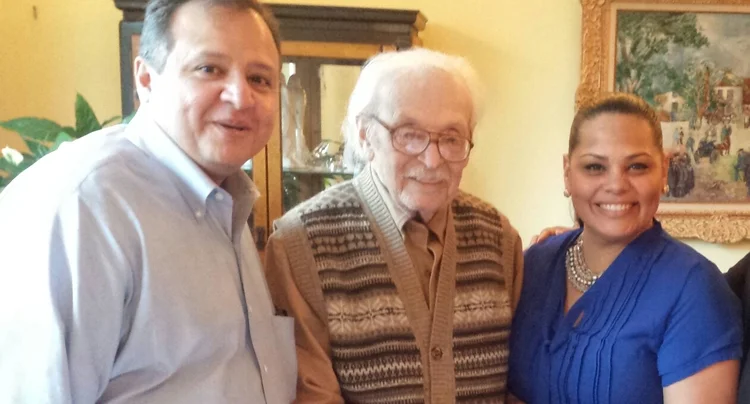 IHDF-NY's first Program Director Johnny Rivera, IHDF Founder and Chairman Emeritus Eugene Lang, and&nbsp;Dreamer Alumni Janet Gonzalez