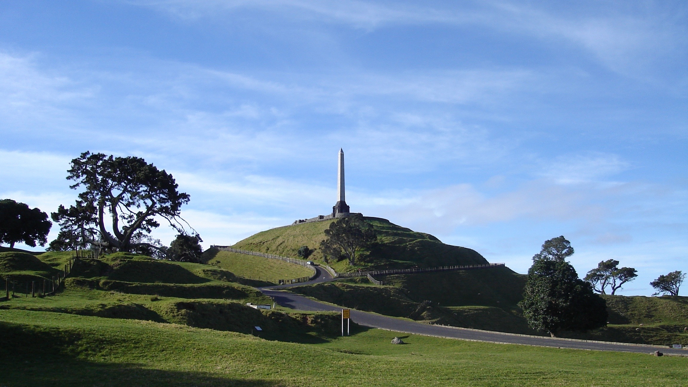One Tree Hill, Auckland Image: Wikimedia