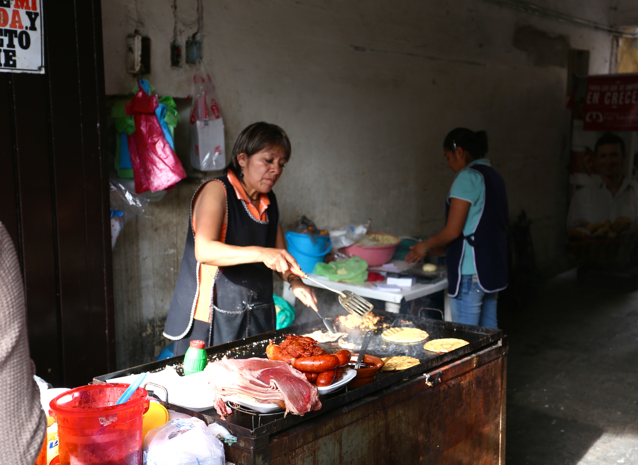I had spoken to some locals about the landscape of business in Mexico City. It was clear that though gender issues still left a mark on their society ("machismo is a big thing here," I heard), women had a large upper hand in the businesses. Many restaurants and stores were owned and operated by women, some on their own, others with employees.