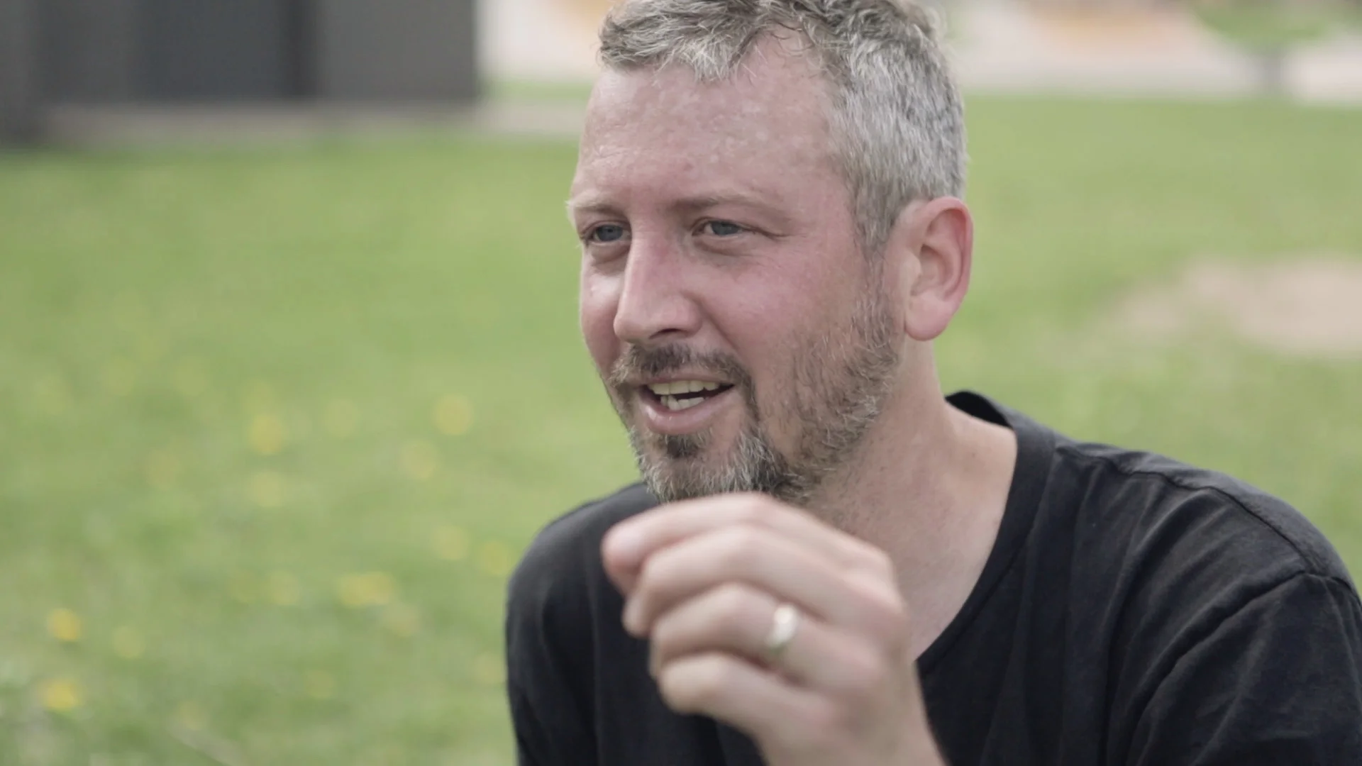 Eric tells the story of when Alicia drove to the skatepark and told him she was pregnant with their first son.