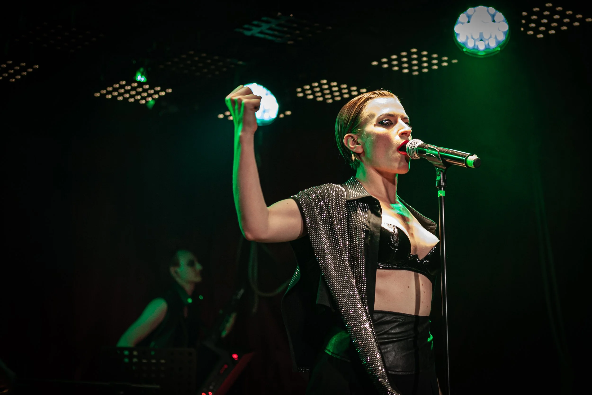 TBC Peep - Photo by Stephen Dobbie-43.jpg