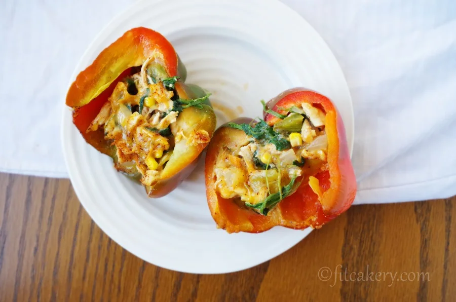 This recipe for Baja Arizona {Pot Pie} Stuffed Peppers takes fall cooking to a new level! #comfortfood