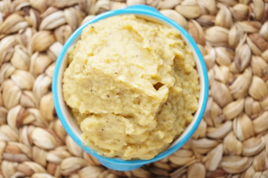 Creamy mashed "potatoes" made with rutabaga and cauliflower! Recipe @ FitCakery.com