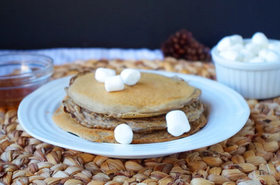 Graham cracker flavored protein powder makes fun s'mores protein pancakes! - FitCakery.com