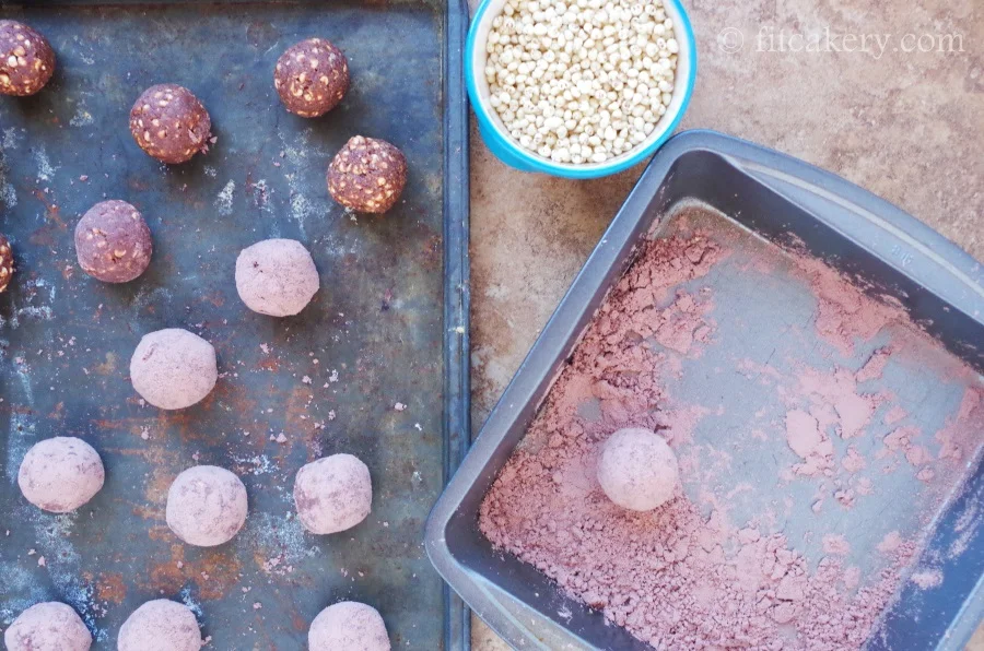 No-Bake Chocolate Power Truffles only taste sinfully delicious! - FitCakery.com