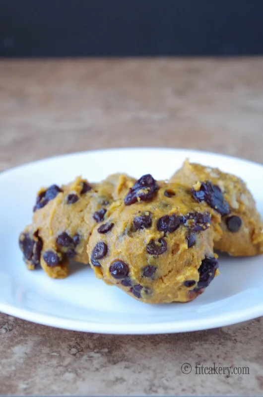Amazing Loaded Pumpkin Muffin Tops Recipe - FitCakery.com