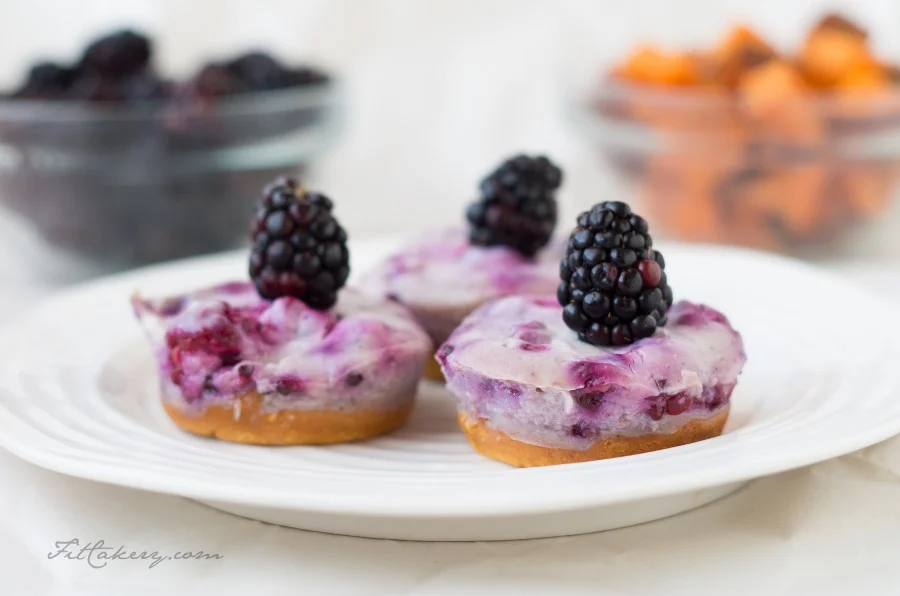 Blackberry Cheesecake-Topped Sweet Potato Cakes recipe - gluten-free + vegan - FitCakery.com