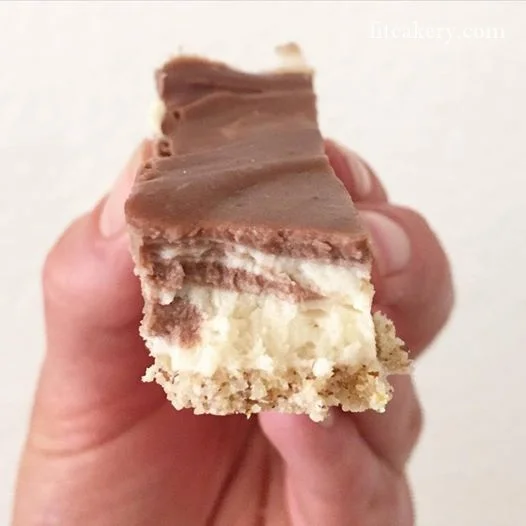 Marble Cheesecake {low-carb, gluten-free} | FitCakery.com