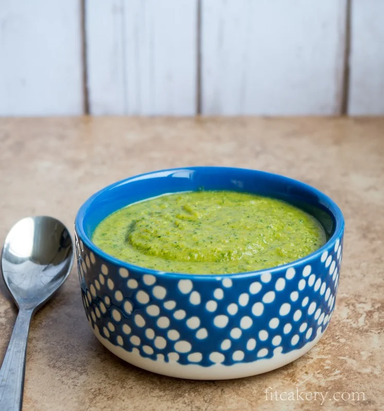 Creamy Zucchini Detox Bisque | gluten-free, vegan-friendly, AIP, paleo | FitCakery.com