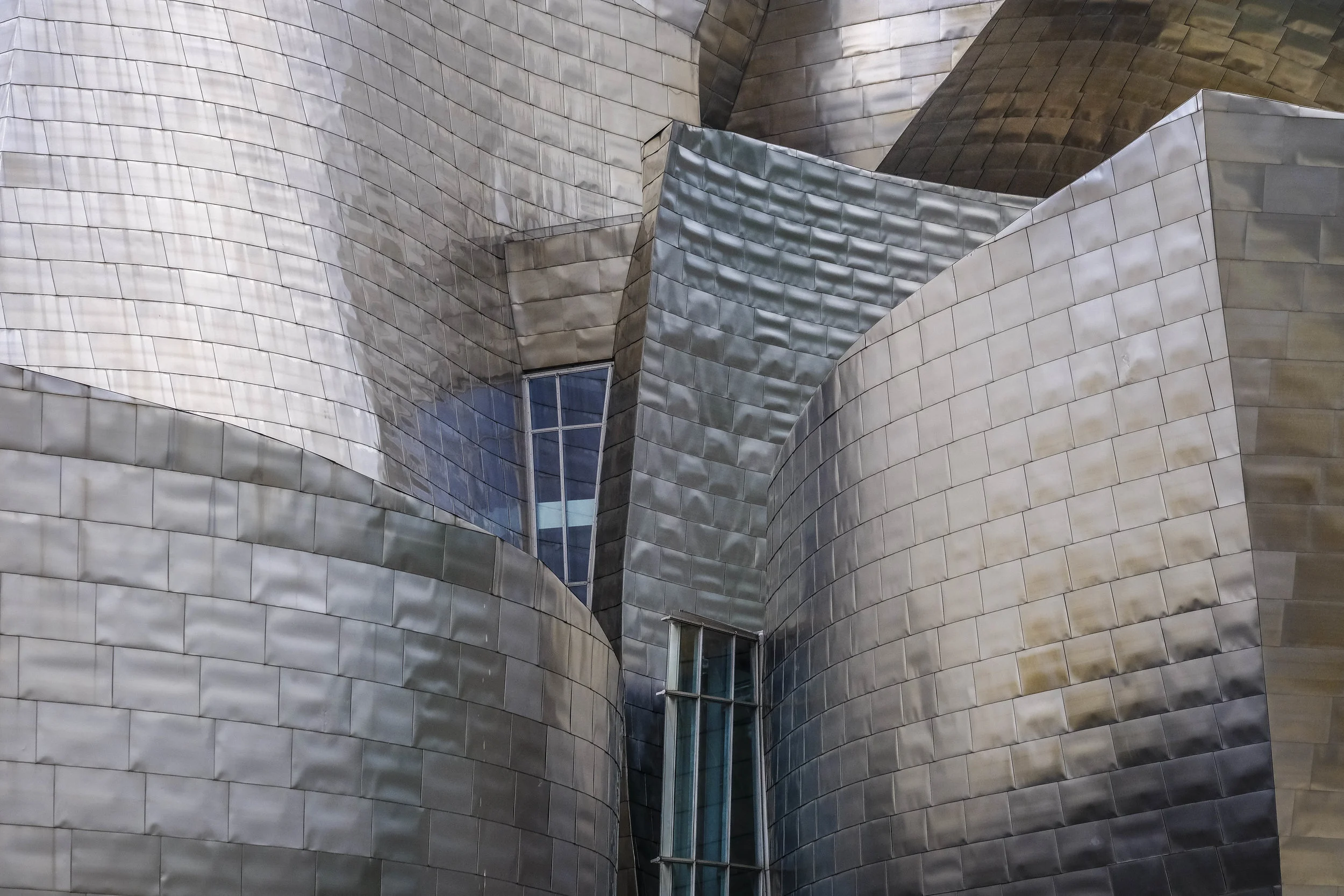 Guggenheim Museum Bilbao 16.jpg