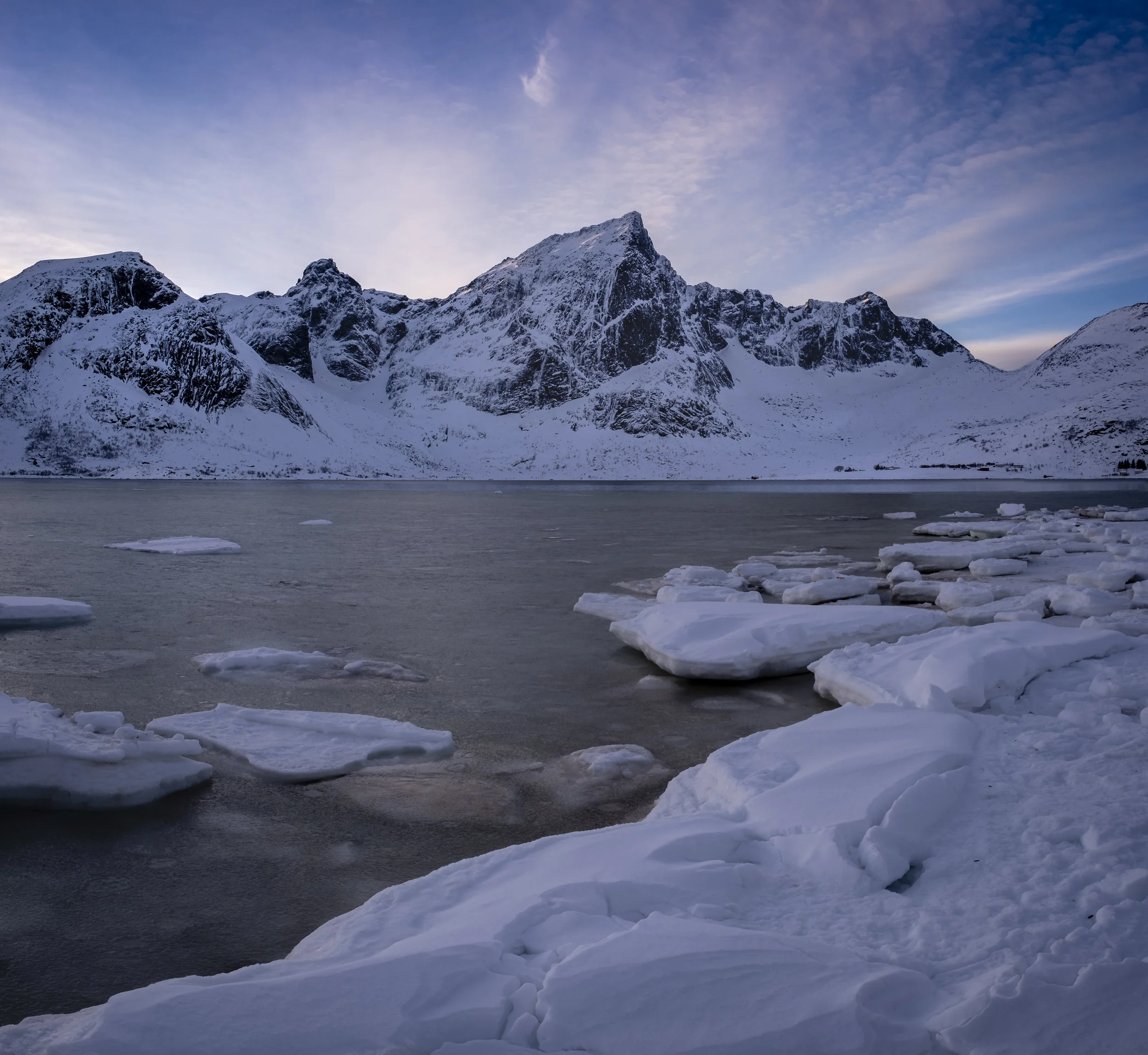 21. Ice floes at sunrise.jpg