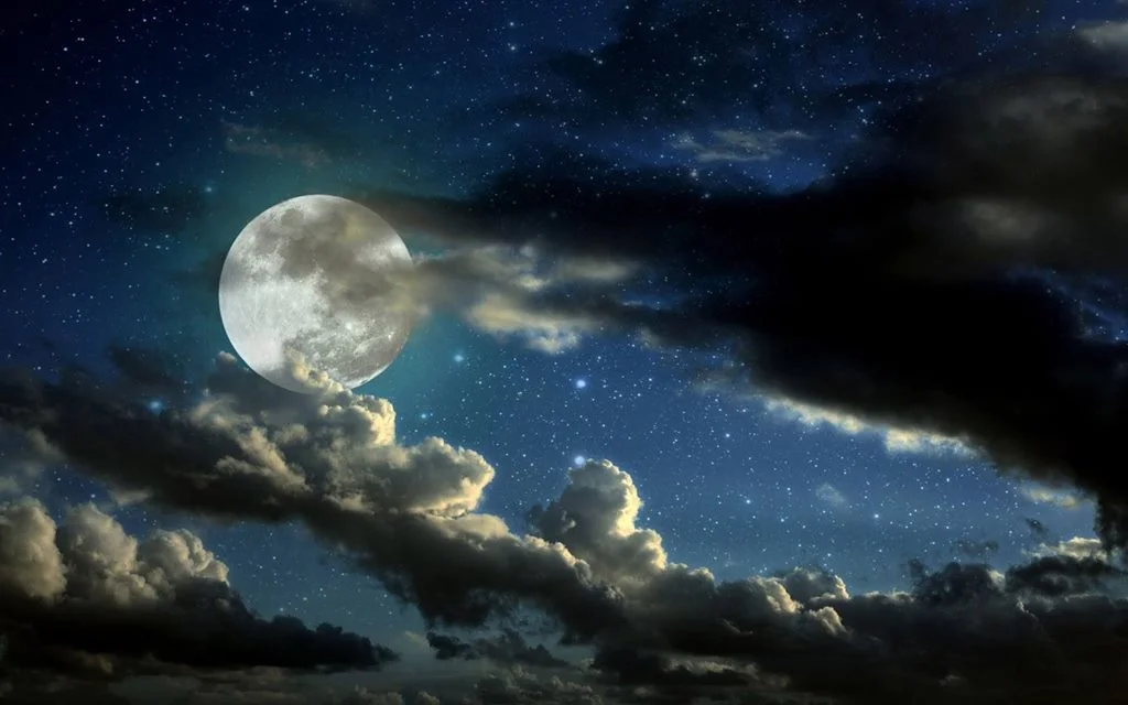 night-moon-clouds.jpg