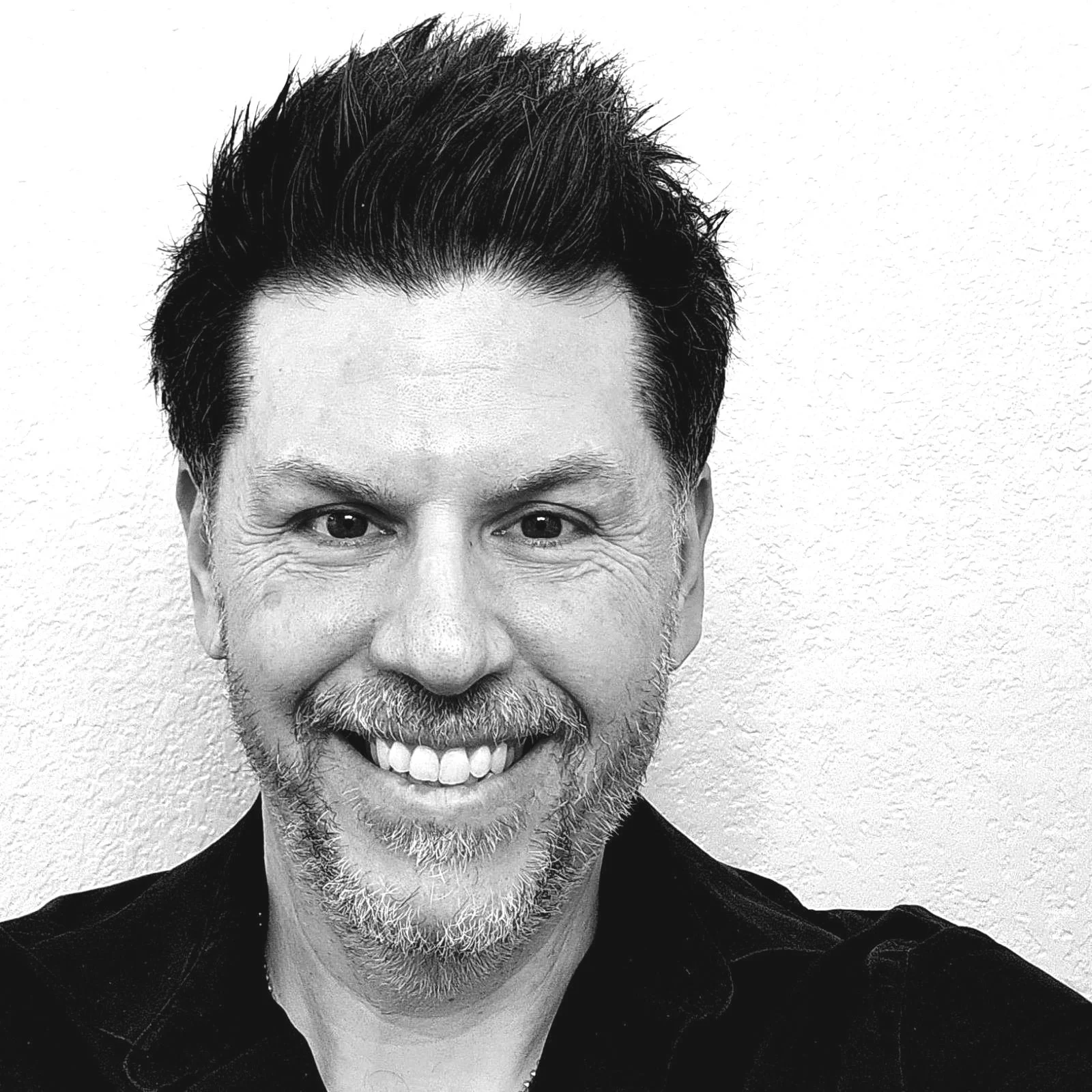Jason Rider Stylist stylists — HOTBOX salon