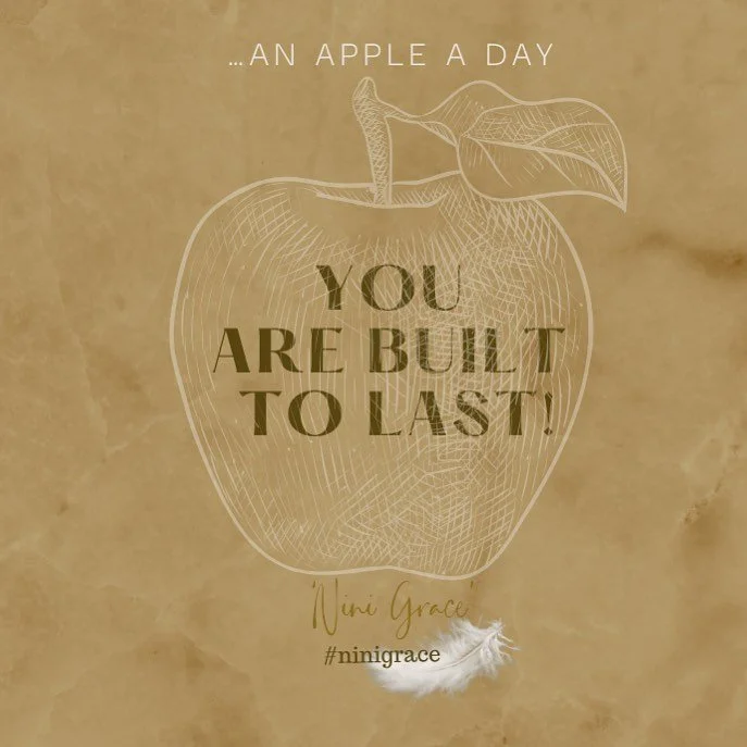 YOU got this!🍎 

#ninigrace #heynini #spiritmessages 
#medium #psychic #spirituality #spiritualteacher #trance #healing #life #love #growth #awareness #mindset #iloveyou #lightworker #universe #blessings  #joy #dailyquotes #quotes #motivation #wedne