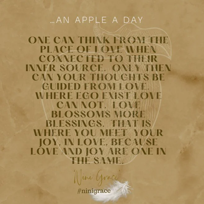 You are joy&hellip; you are love. 🍎 

#ninigrace #heynini #spiritmessages 
#medium #psychic #spirituality #spiritualteacher #trance #healing #life #love #growth #awareness #mindset #iloveyou #lightworker #universe #blessings  #joy #dailyquotes #quot