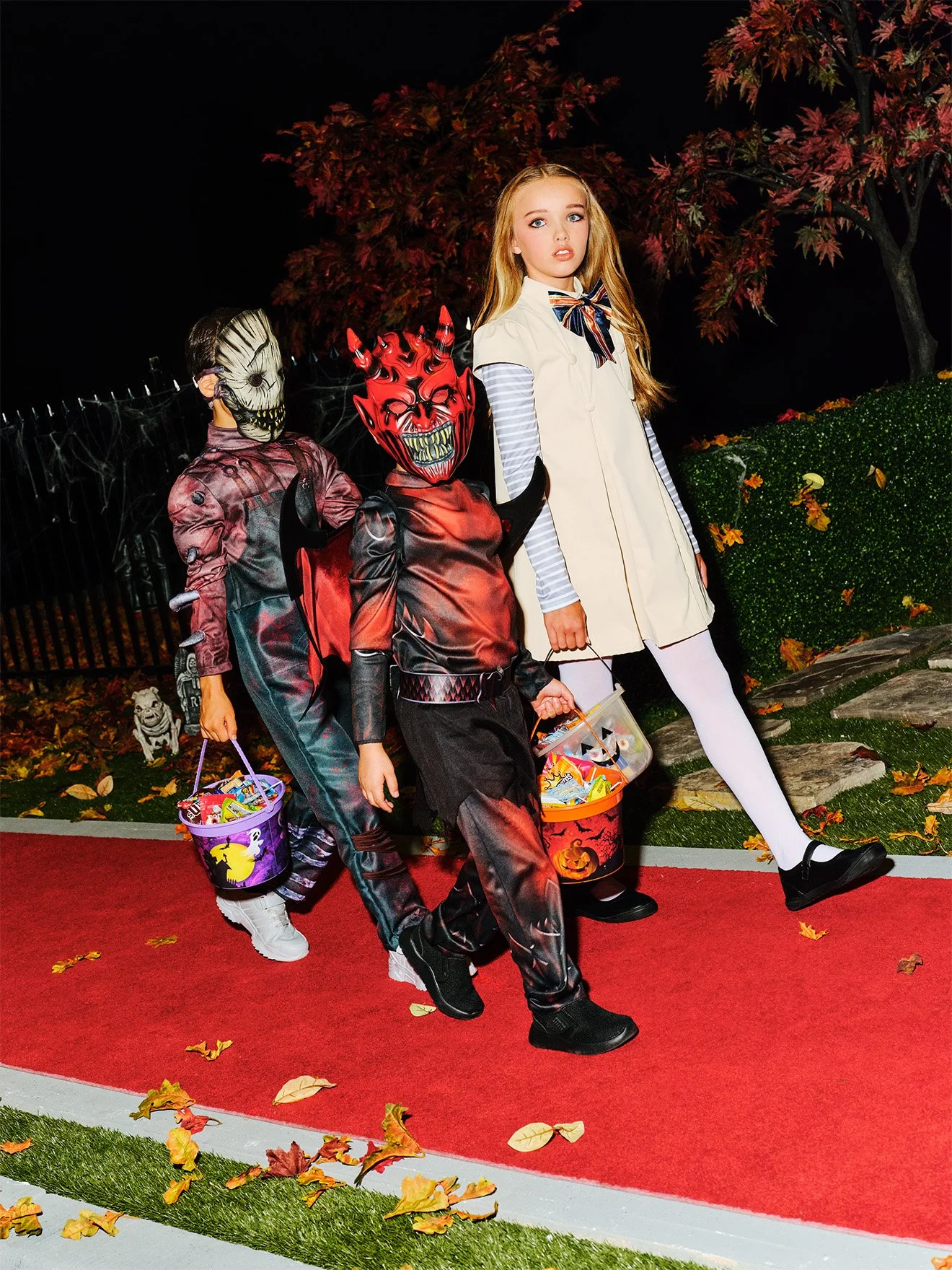 07-23-24_PartyCity-Paparazzi_OutdoorSet-D1-HorrorKids_0553-final.jpg