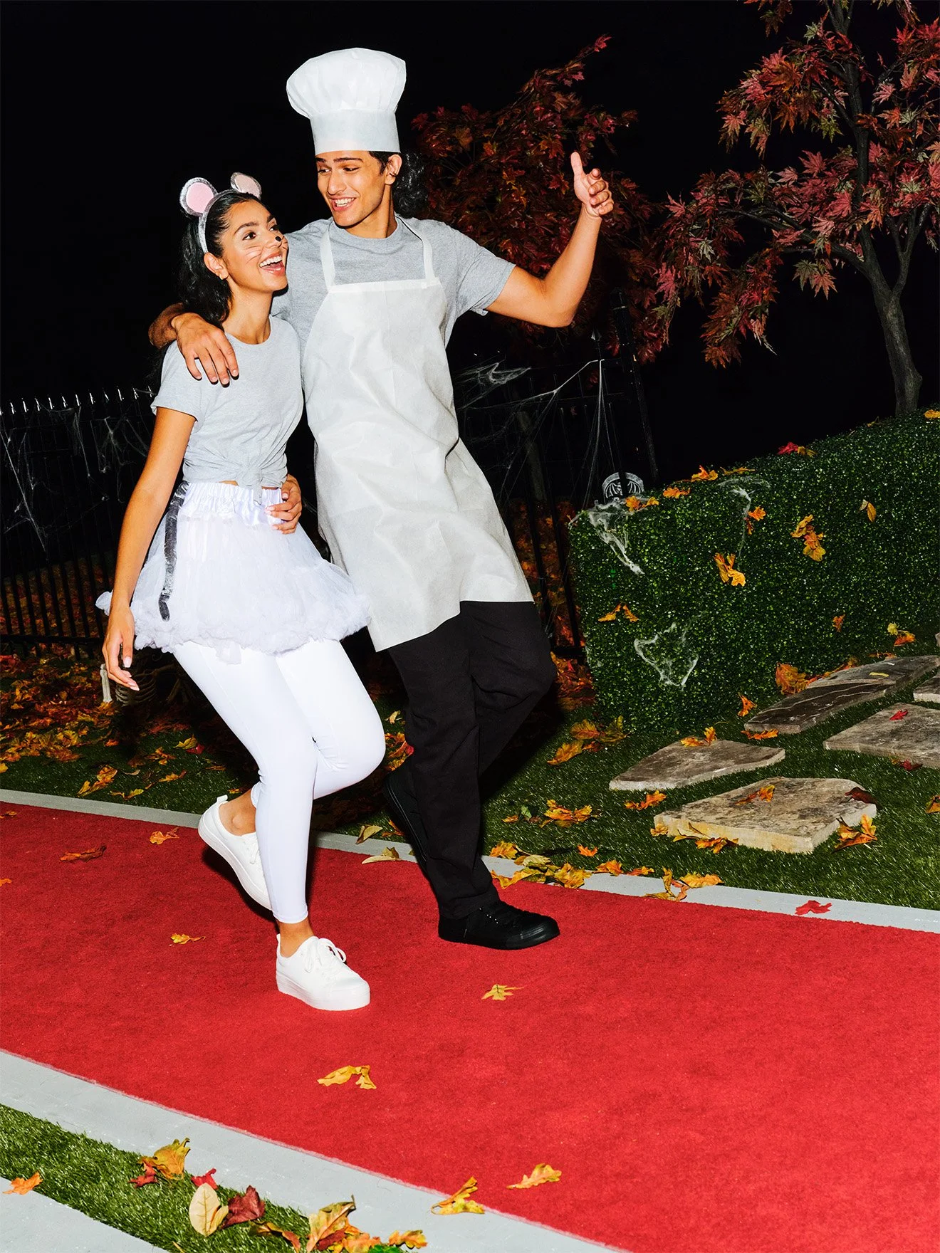 07-23-24_PartyCity-Paparazzi_OutdoorSet-D2-RatatouilleCouple_0865-final.jpg