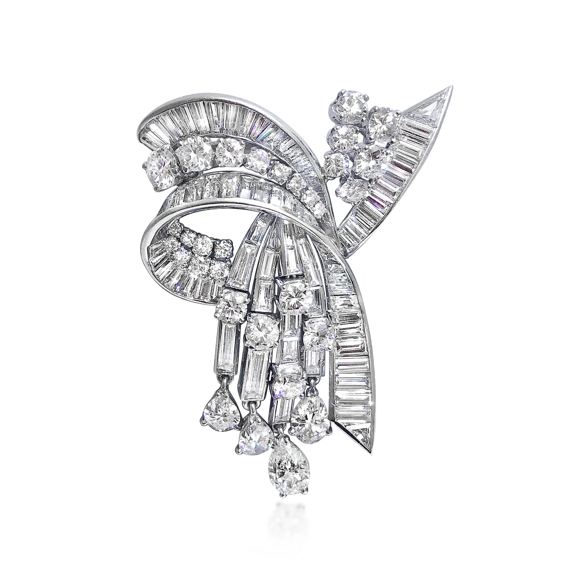 BO-208_RVJPO-616 Platinum and diamond brooch.jpg