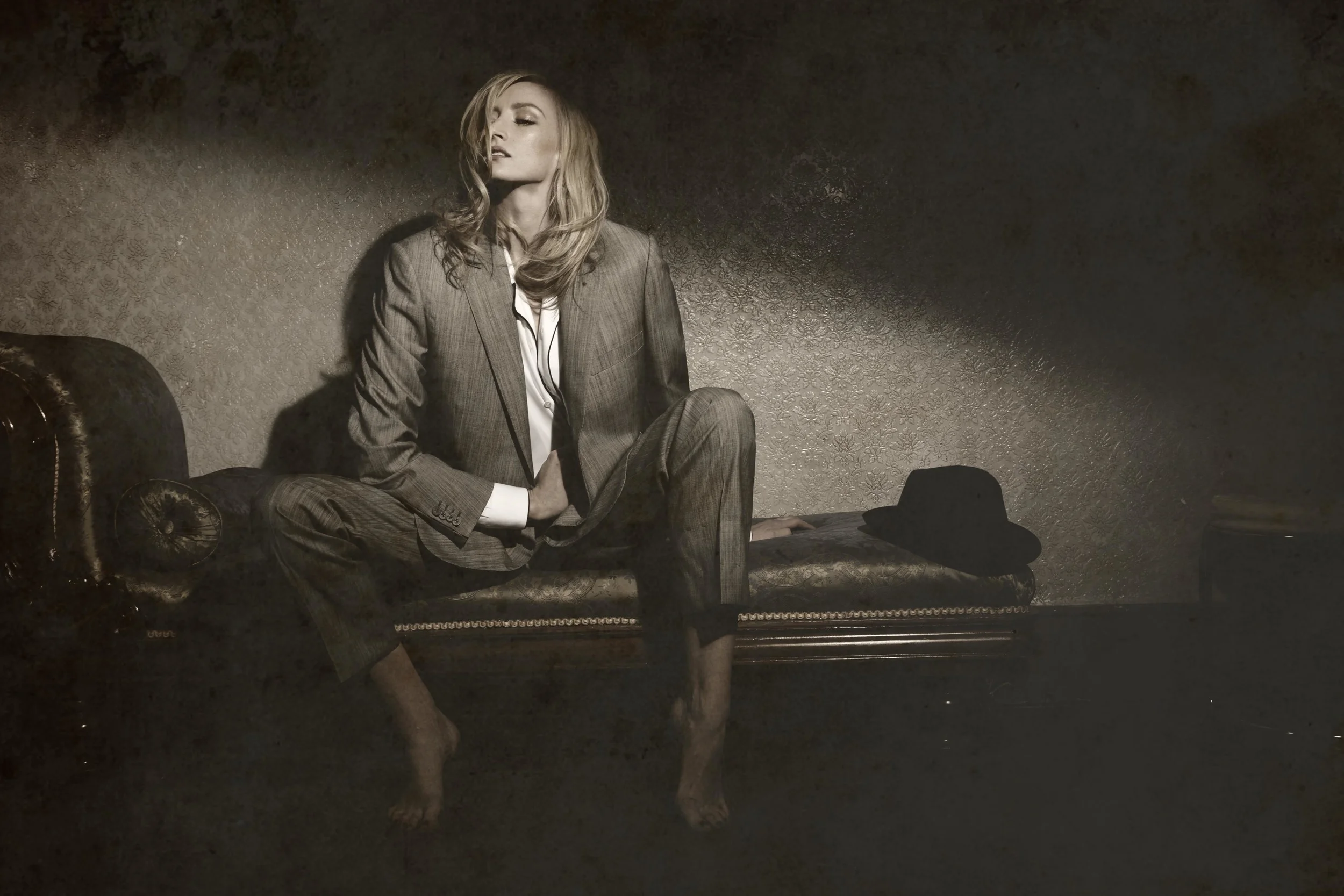 AC147_10_014 copy.jpg