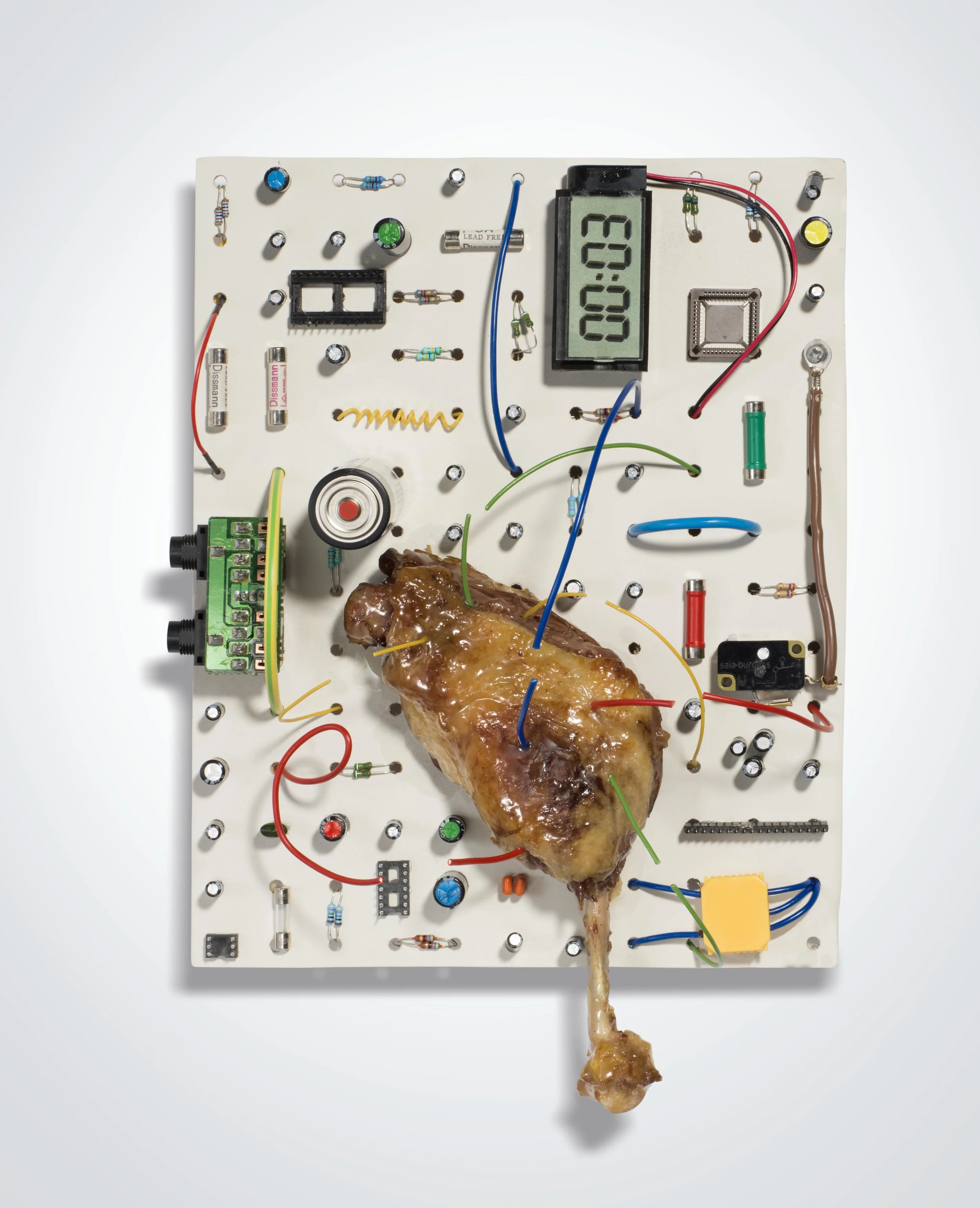 RFee_MensHealth_Manifatso_0304_V3 copy.jpg