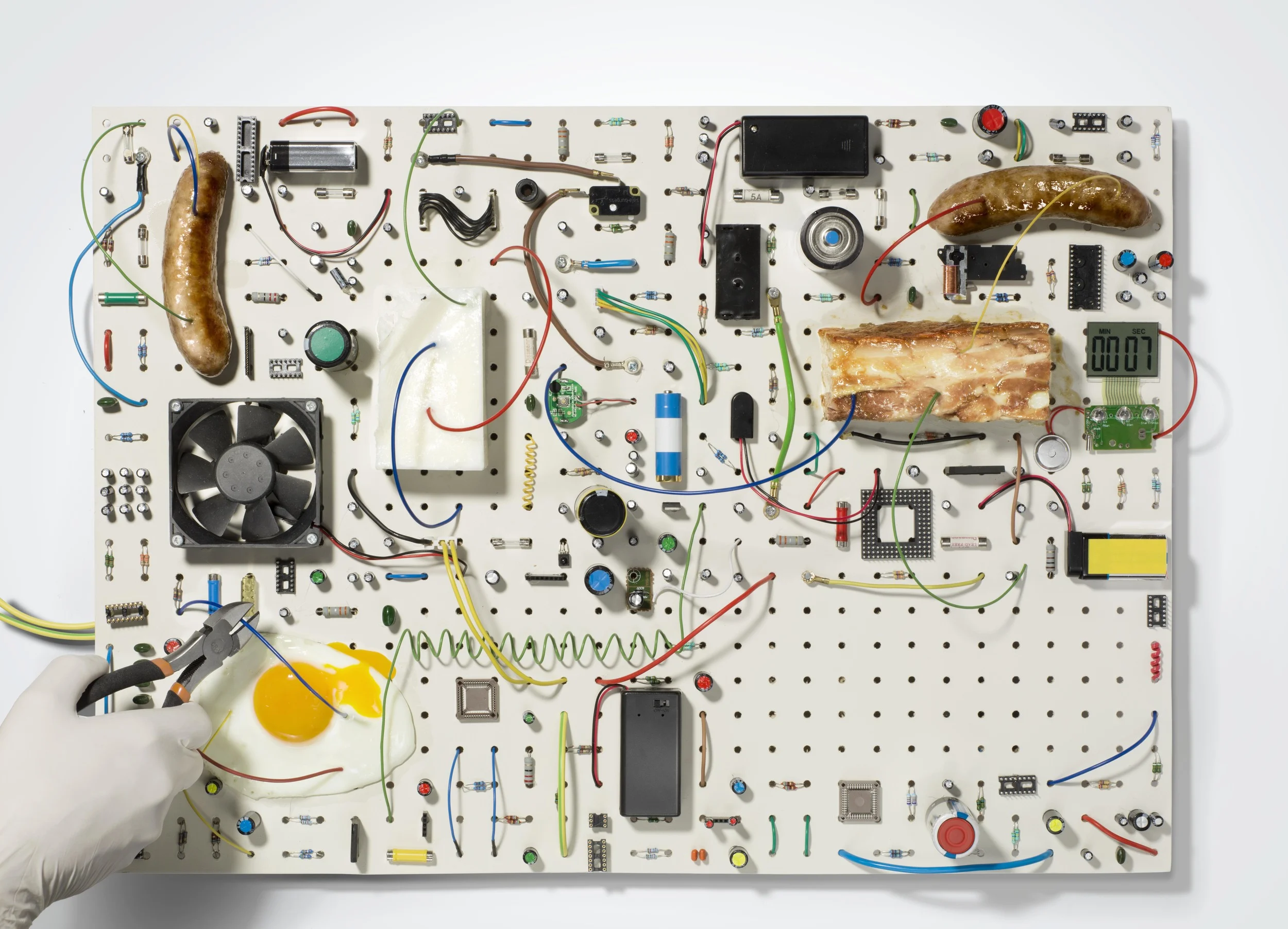 RFee_MensHealth_Manifatso_0126_V5 copy.jpg