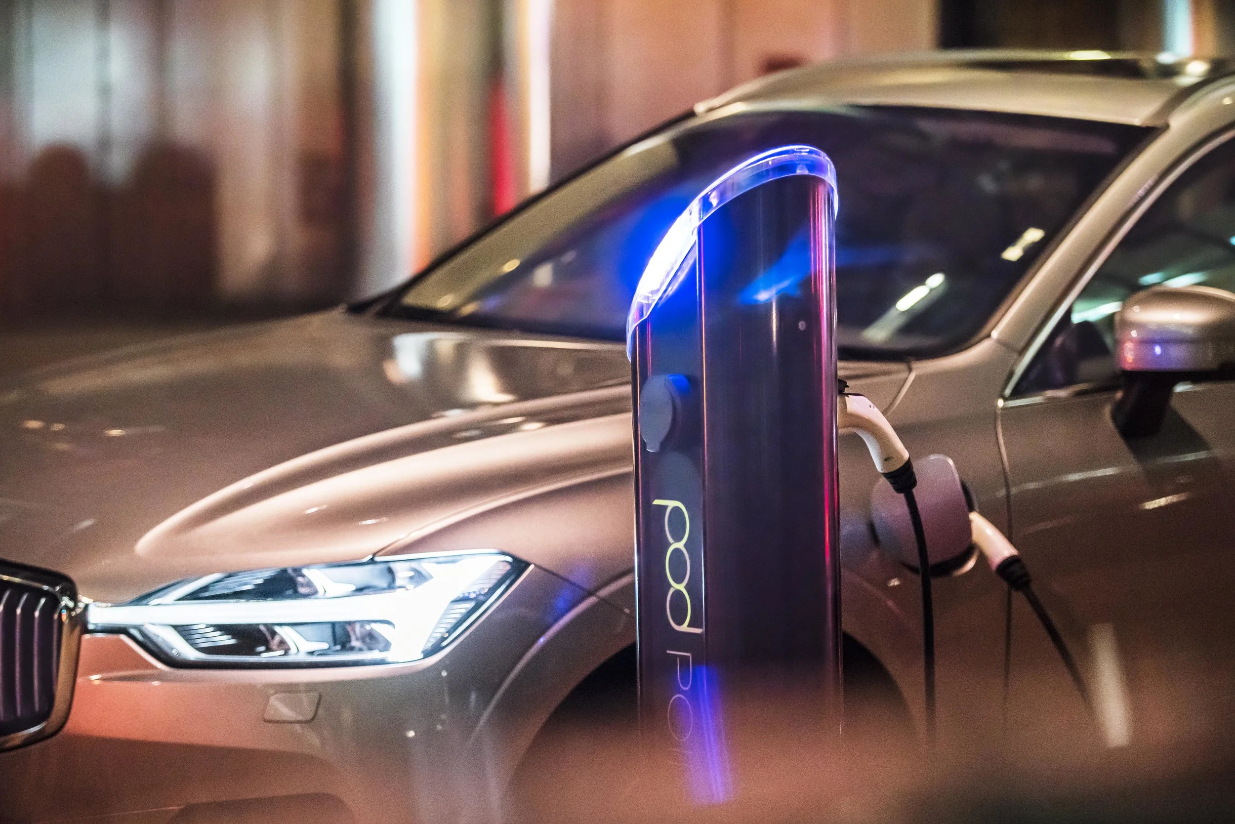 Sam-Christmas-XC60-0771 copy.jpg