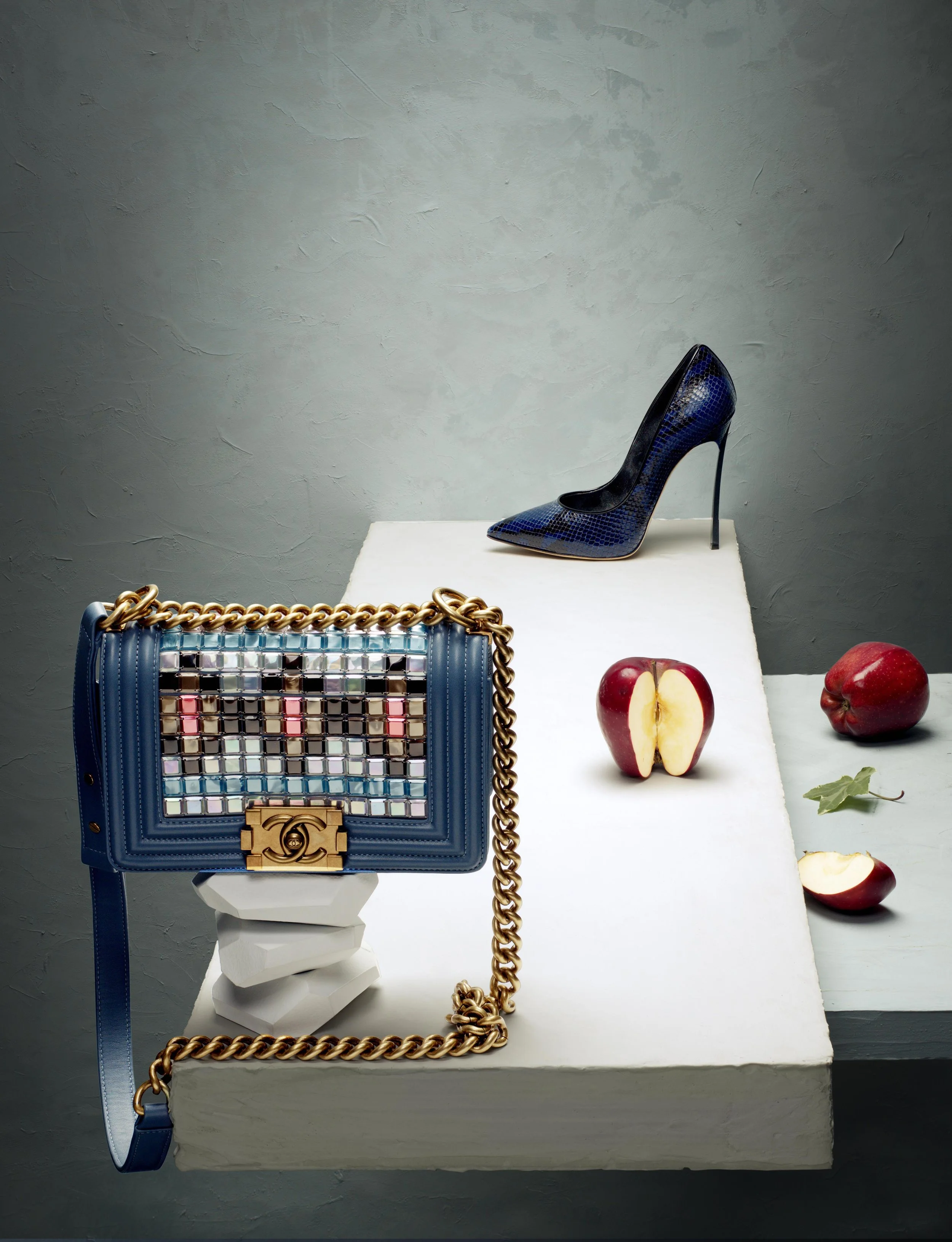 Shot 4 clean bg Helicon copy.jpg