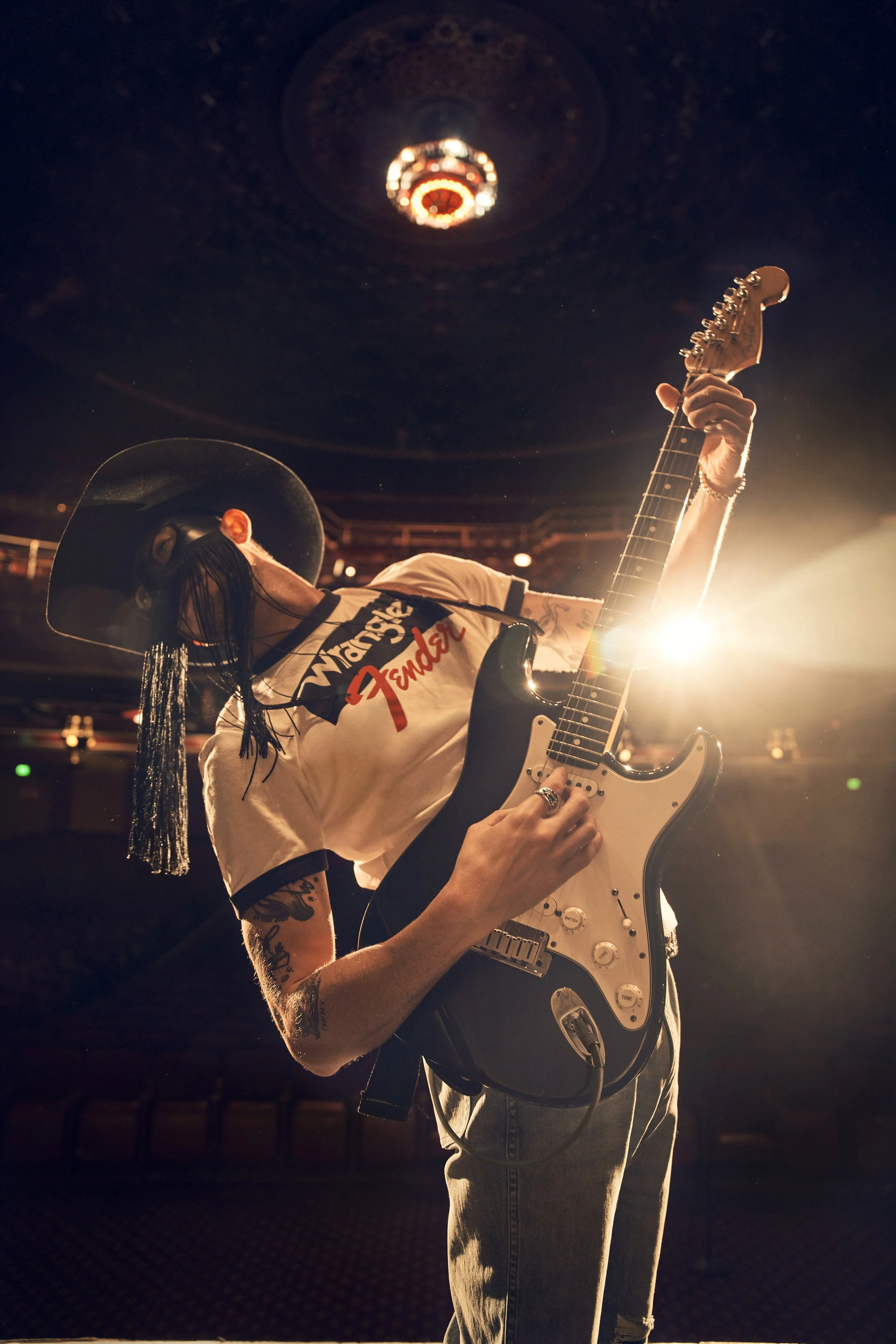 Wrangler_SS22_Fender_Lifestyle_30 copy.jpg