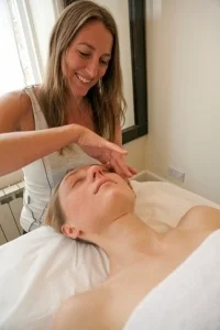 Therapist_and_client_-_compressed-200x300.jpg