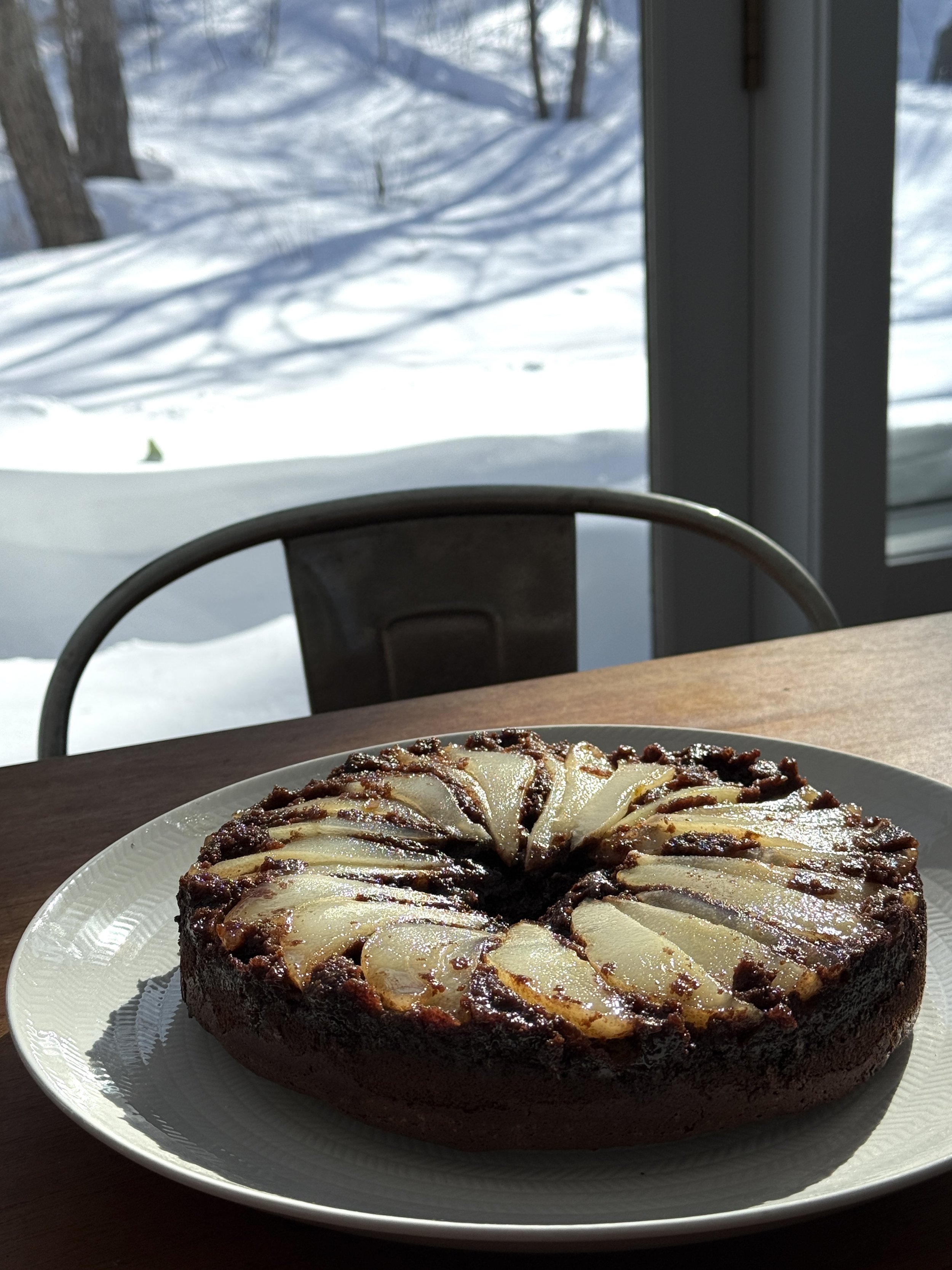 Chocolate and Pear Upside Down Cake (with buckwheat)