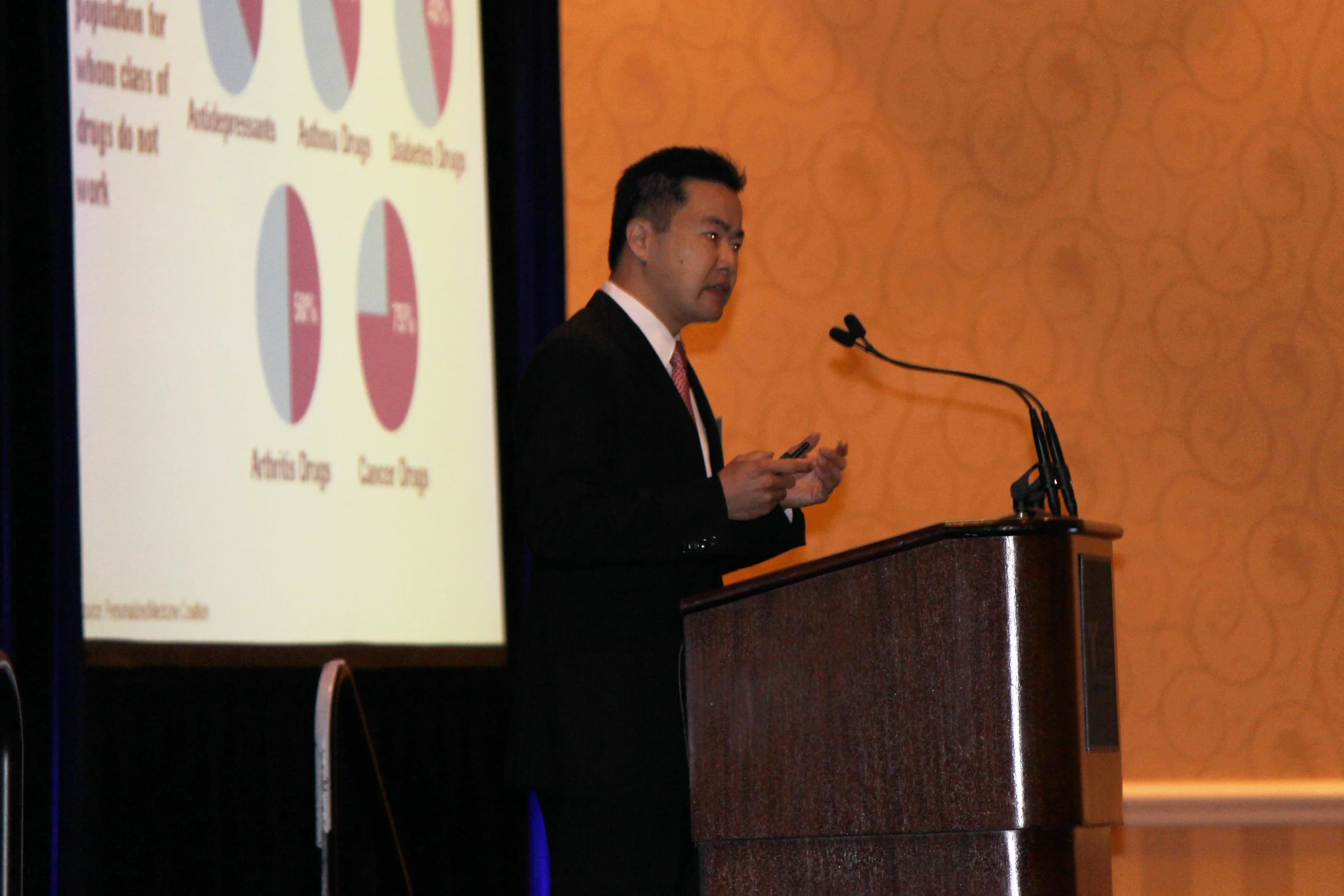  Dr. Eric Walk of Ventana Medical Systems discusses personalized medicine 