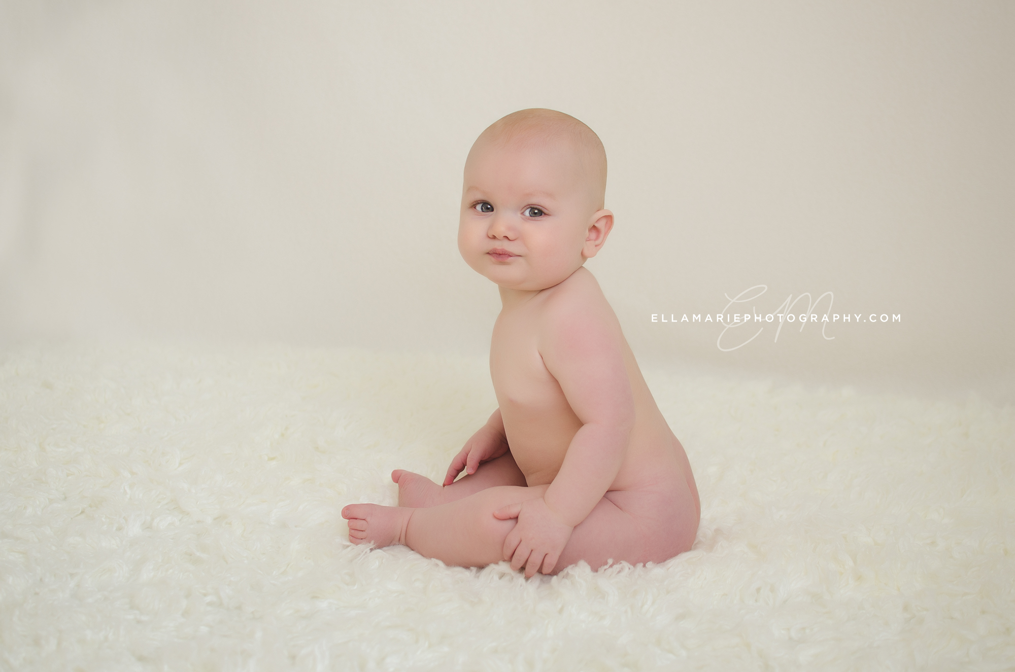 EllaMariePhotography_newborn_maternity_baby_infant_Baden_ON_New_Hamburg_Stratford_Waterloo_Kitchener_Guelph_Cambridge_Listowel_photographer_photography_01.jpg